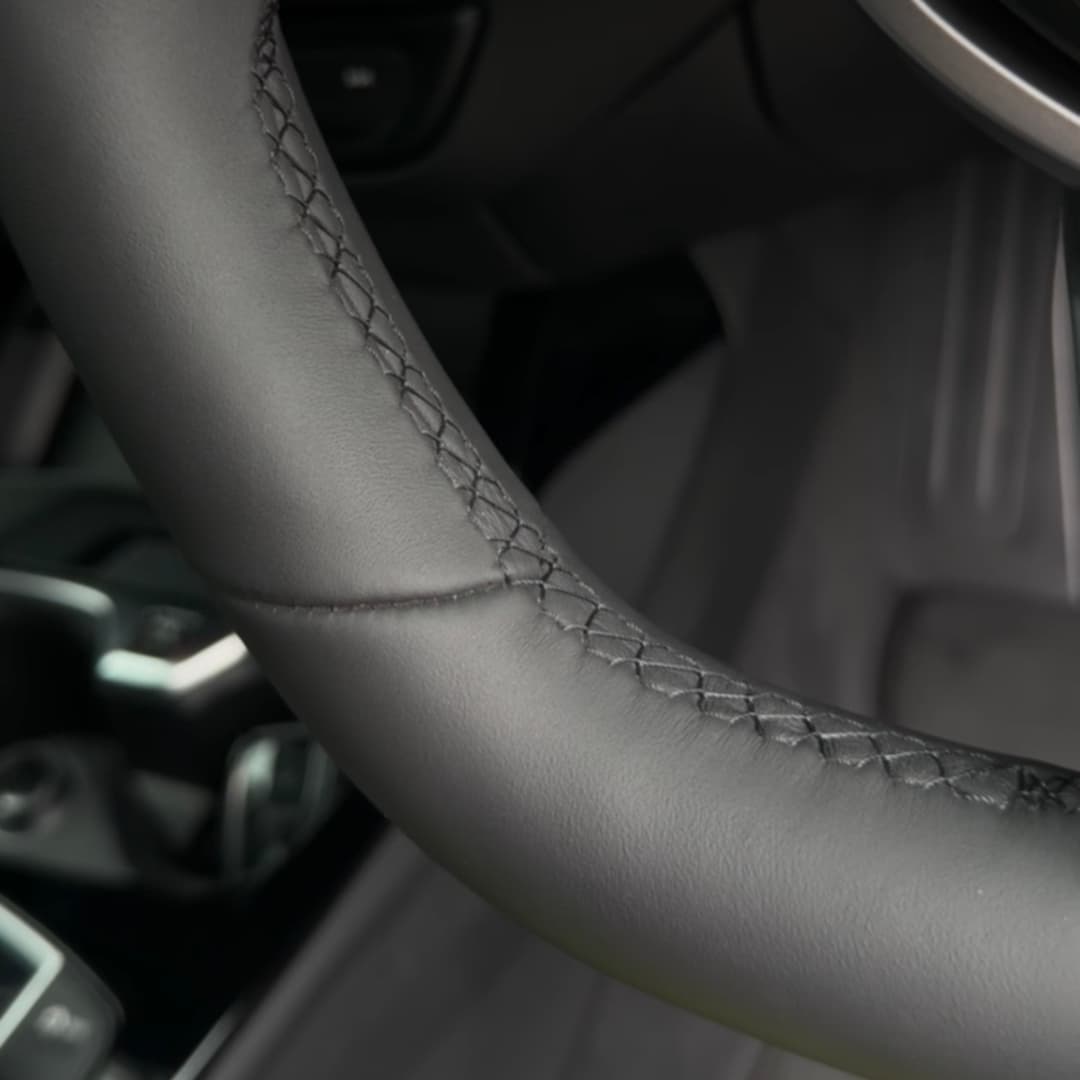 BMW Original CS Steering [Silver Trim] — view 5