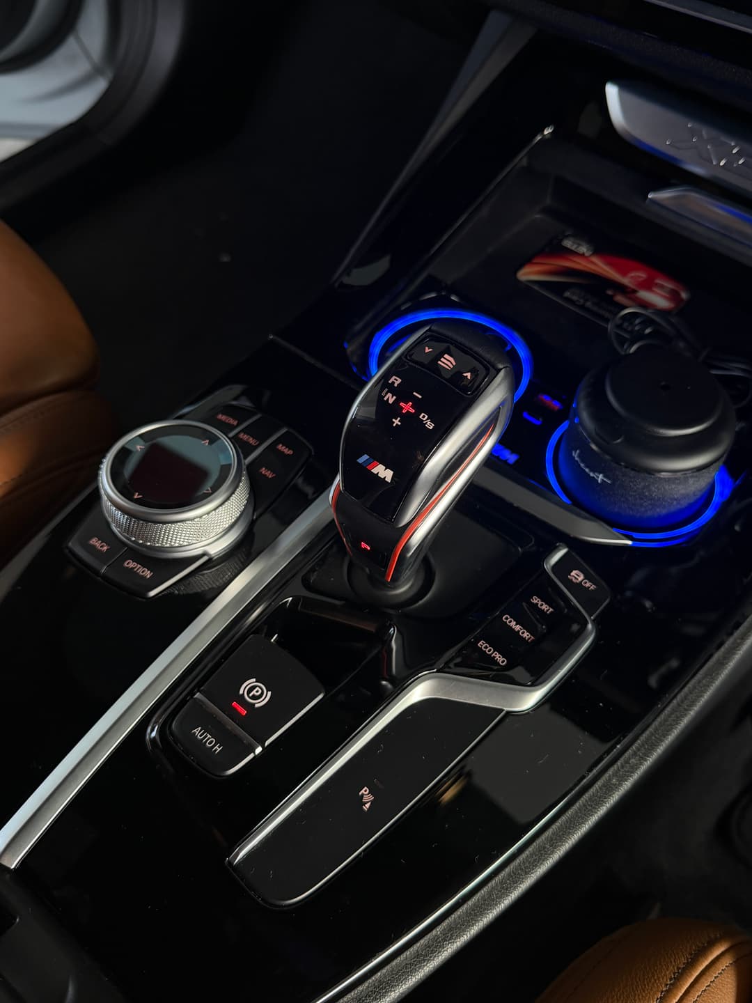 BMW F90 M5 Gear Selector — view 2