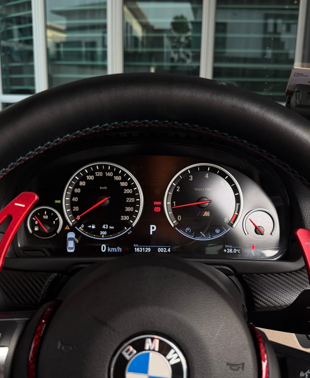 BMW Original M5 Design Meter — view 2