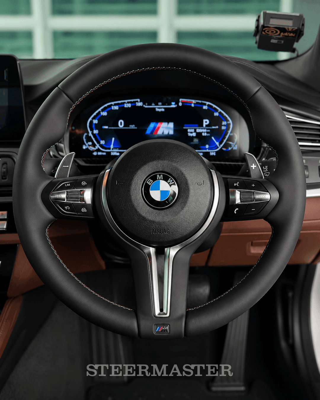 BMW M3 / M6 Style Steering — view 1